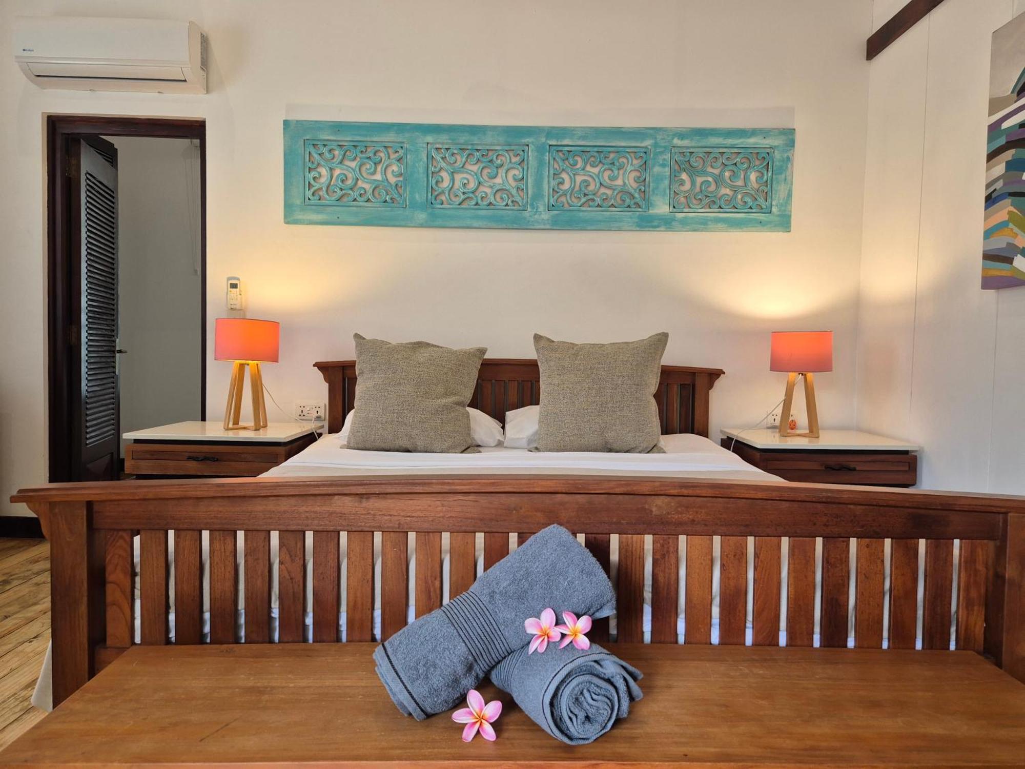 Shanti Ghar Guest House Тамарин Екстериор снимка