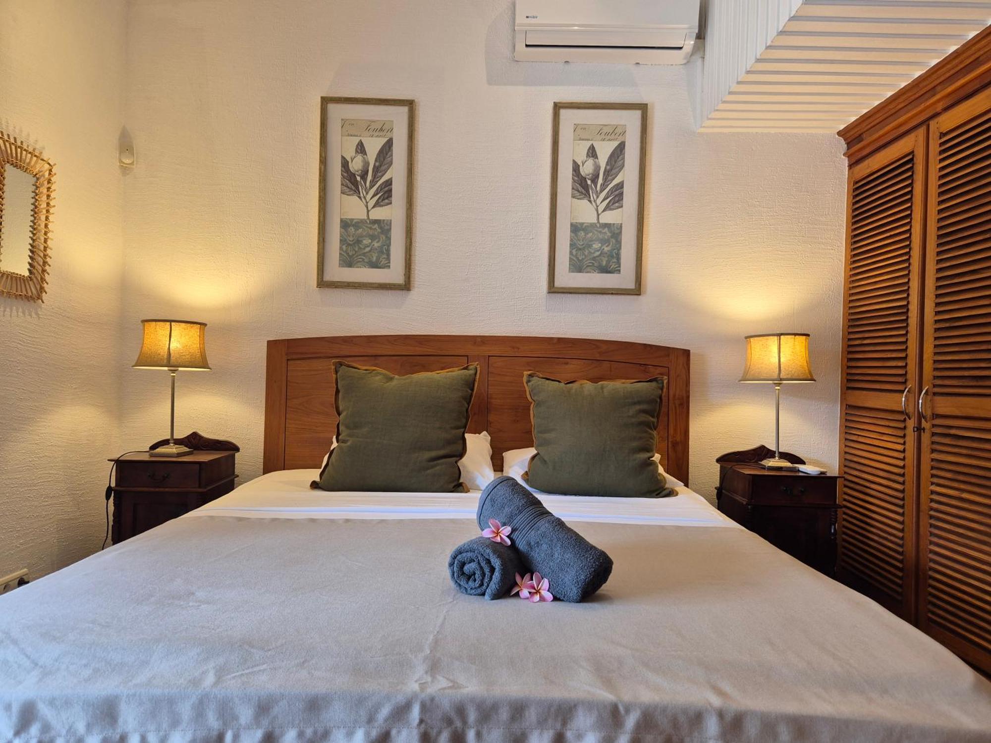 Shanti Ghar Guest House Тамарин Екстериор снимка