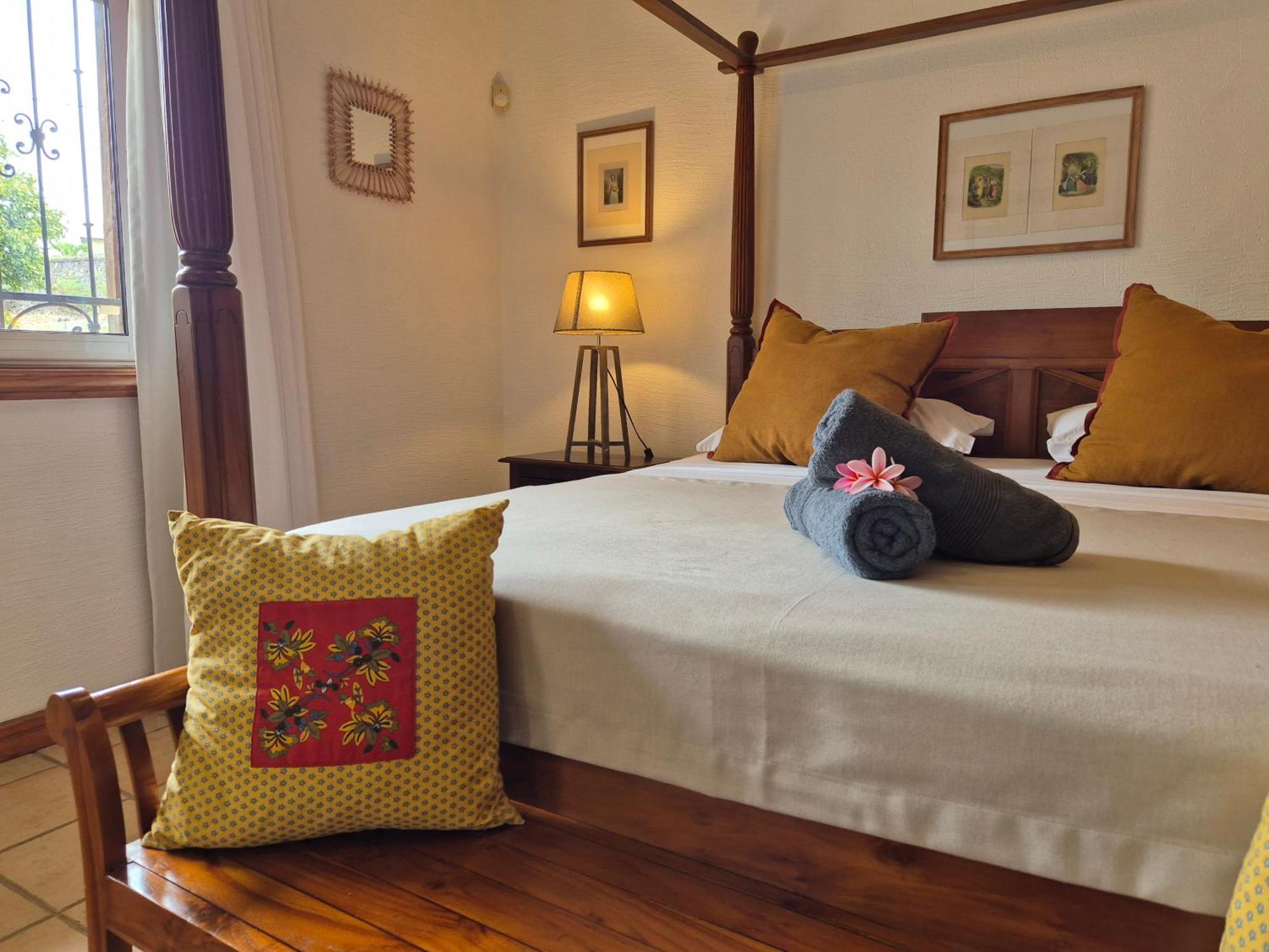 Shanti Ghar Guest House Тамарин Екстериор снимка